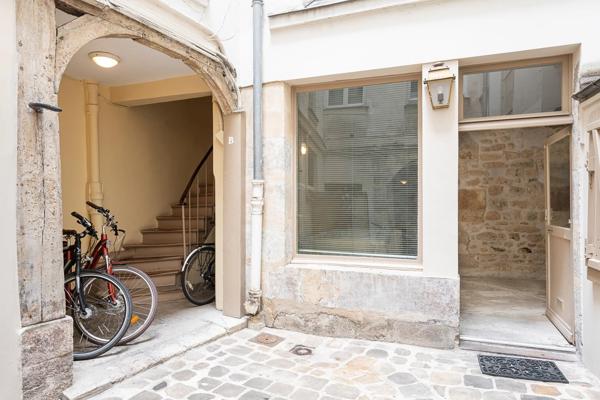 Paris 6e - Saint-Germain-des-Prés - 1 pièce - 20.46 m²