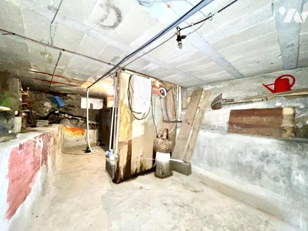 À VENDRE – MAISON DE VILLE AU COEUR DE SAINT CHELY D'APCHER