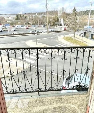 À VENDRE – MAISON DE VILLE AU COEUR DE SAINT CHELY D'APCHER