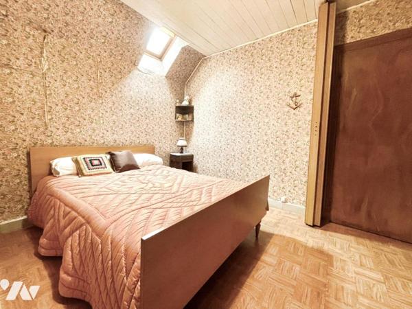 À VENDRE – MAISON DE VILLE AU COEUR DE SAINT CHELY D'APCHER