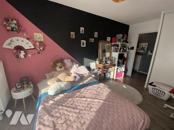 BORDEAUX LAC
Magnifique Appartement avec balcon terrasse de 26 m² sur chambre et séjour cuisin...