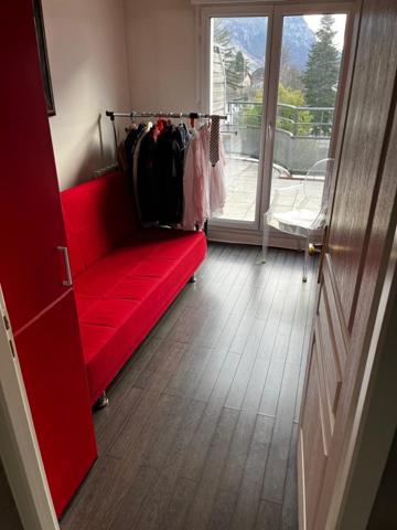 Appartement T3 de Standing avec Terrasse Spacieuse