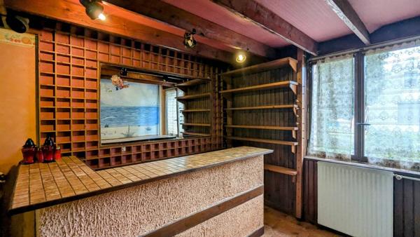 Maison individuelle avec dépendances