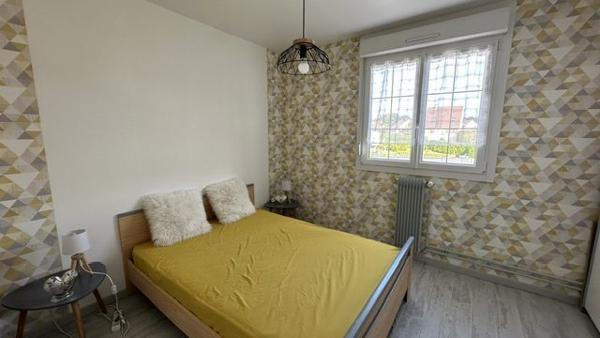 Maison mitoyenne 1 côté FROIDEVAL 120 m²