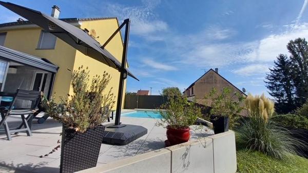 Maison mitoyenne 1 côté FROIDEVAL 120 m²