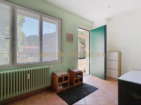 Neuville-sur-Saône (69250) Idéal investisseur – 83 m² – DPE C – Chaudière neuve – 7 min du centre – Neuville-sur-Saône