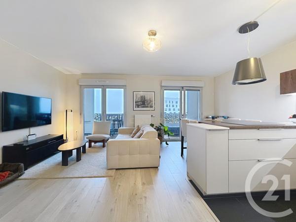 Appartement F4 à vendre  4 pièces - 83 m2 NOISY LE GRAND - 93