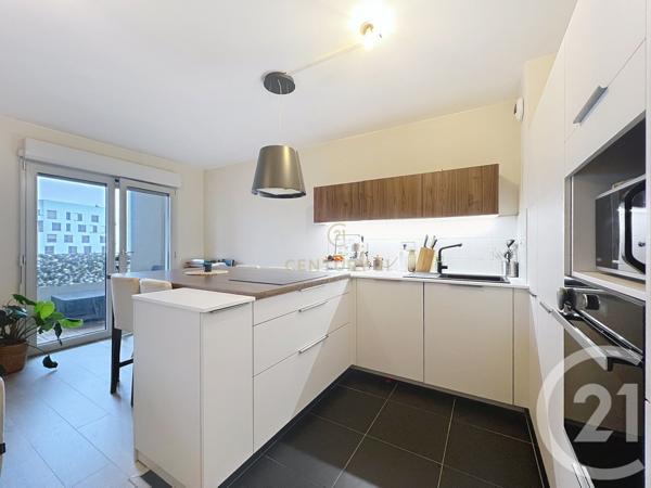 Appartement F4 à vendre  4 pièces - 83 m2 NOISY LE GRAND - 93