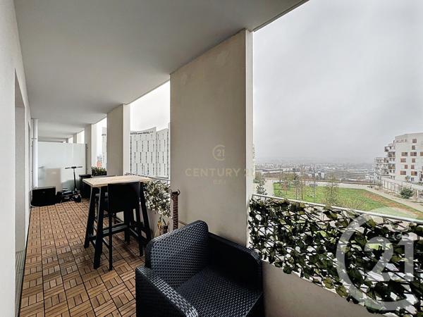 Appartement F4 à vendre  4 pièces - 83 m2 NOISY LE GRAND - 93