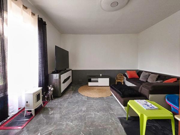 Maison à vendre 4 pièces SAINT LAURENT SUR GORRE (87)