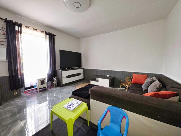 Maison à vendre 4 pièces SAINT LAURENT SUR GORRE (87)