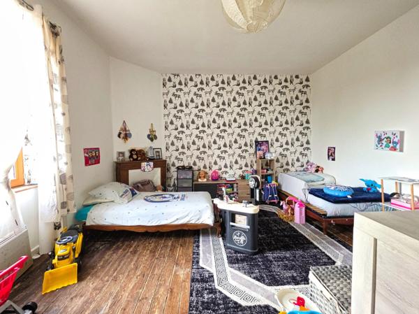 Maison à vendre 4 pièces SAINT LAURENT SUR GORRE (87)