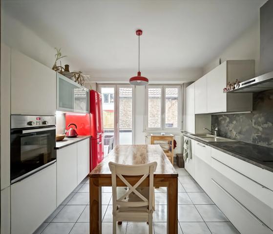 67100 STRASBOURG NEUDORF – 3/4 PIÈCES – PETITE COPROPRIÉTÉ – TRAVERSANT – LUMINEUX – GARAGE – CAVE – BUANDERIE – COUR COMMUNE