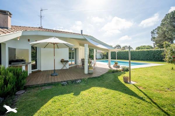 Maison à vendre 622 560 € Tosse 5 p 129 m² DPE C