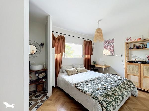 Maison 756 000 € Bayonne 5 p 128 m² DPE B
