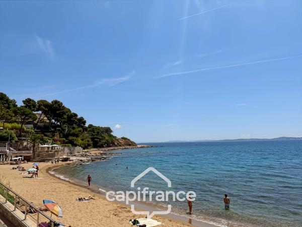 EXCLUSIVITÉ à CARQUEIRANNE - PLAGE DU PRADON - VUE MER - DEUX HABITATIONS INDÉPENDANTES