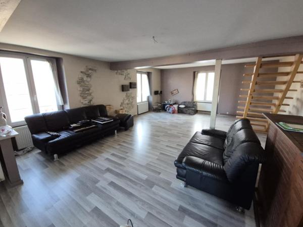 En exclusivité, charmant duplex sur Cernay à 2 min du centre ville