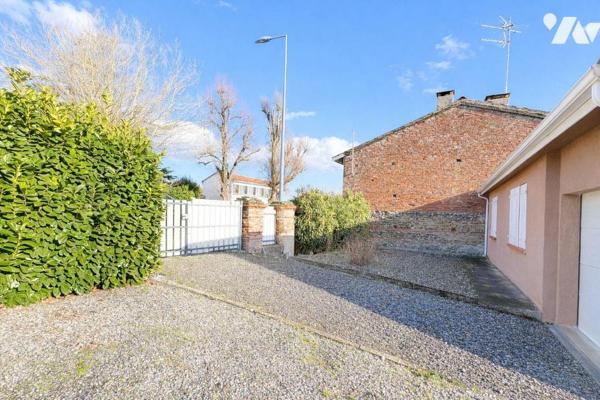 Maison à Vendre à Castanet-Tolosan (31320) en Haute-Garonne (31)

Au centre de Castanet-Tolos...