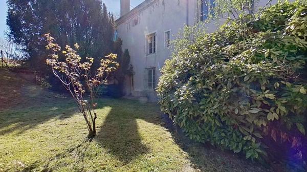 Malzéville centre ; 3 pièces de 88,90 m2 Carrez, jardin, cave et stationnement privatif
