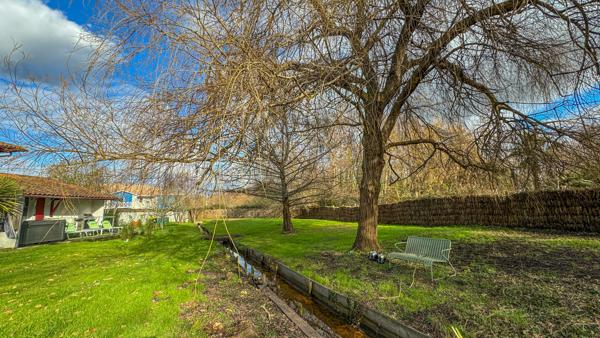 Sanguinet (40460) Magnifique propriété rénovée proche du lac