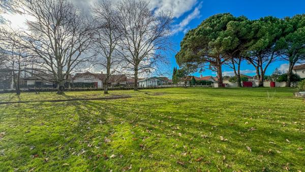 Sanguinet (40460) Magnifique propriété rénovée proche du lac