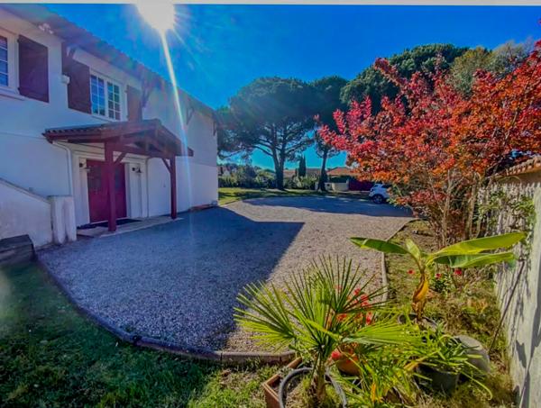 Sanguinet (40460) Magnifique propriété rénovée proche du lac