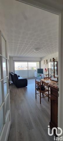 Appartement 4 pièces de 82 m² à Moulins (03000)