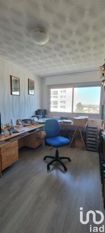 Appartement 4 pièces de 82 m² à Moulins (03000)