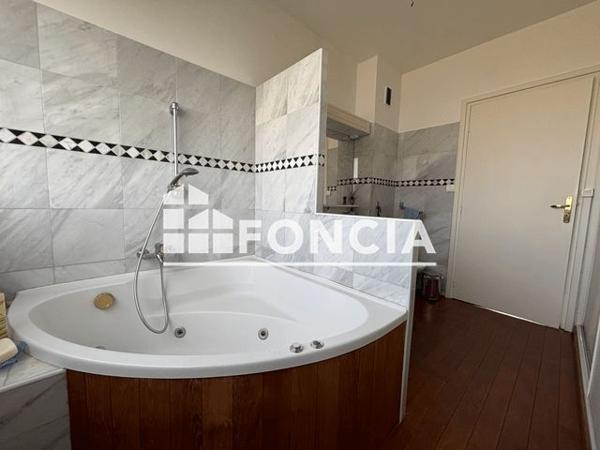 À vendre Appartement 5 pièces 136 m² - Lille 59800