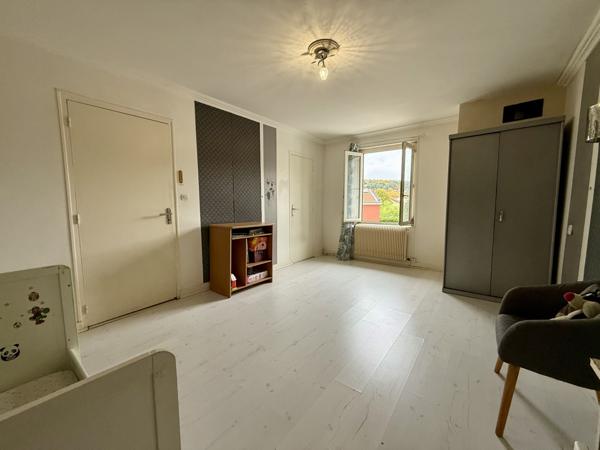 Saint-Étienne (42100) MAISON AVEC TERRASSE ET DEPENDANCE