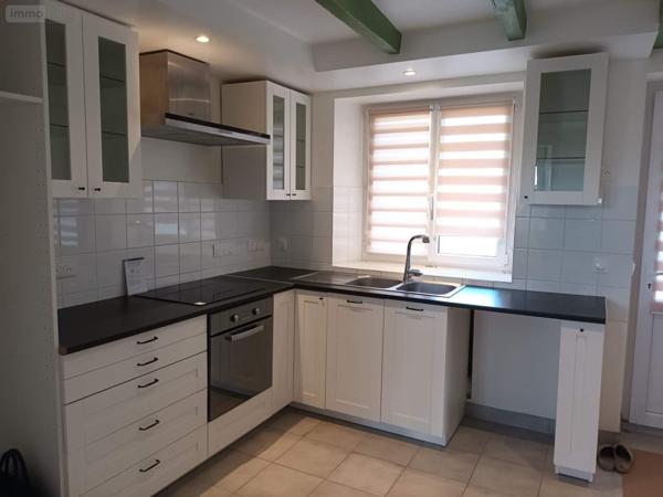 Maison à louer à Pipriac en Ille-et-Vilaine (35550), ref : 136/5202