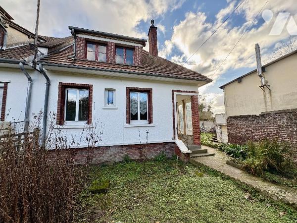 MAISON A RENOVER DANS UN JOLI CADRE