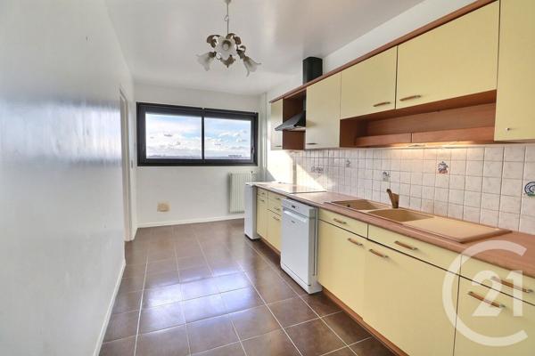 Appartement F4 à vendre  4 pièces - 76,04 m2 TREMBLAY EN FRANCE - 93