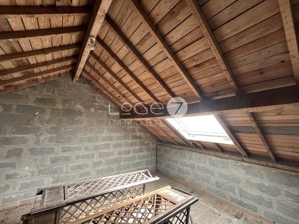 Maison 7 pièce(s) 4 chambre(s) 252 m²