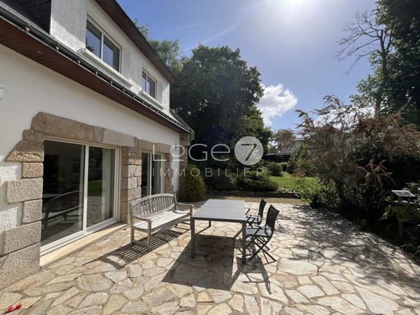 Maison 7 pièce(s) 4 chambre(s) 252 m²