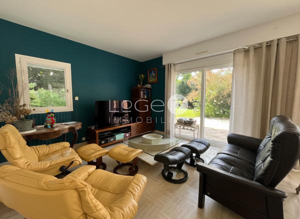 Maison 7 pièce(s) 4 chambre(s) 252 m²