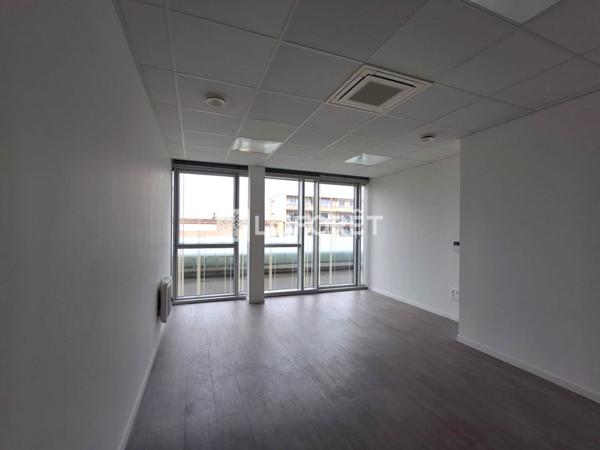 Location bureau près de REIMS - 31 m² - 890 €/mois