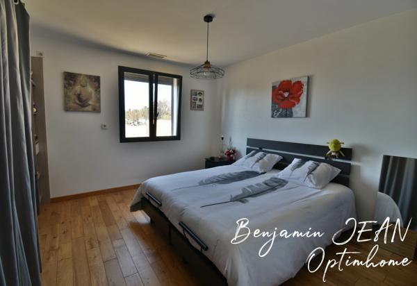 Belle villa plain-pied à Villeneuve, proche de Cers