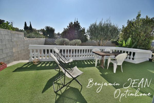 Belle villa plain-pied à Villeneuve, proche de Cers