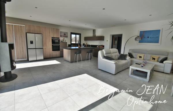 Belle villa plain-pied à Villeneuve, proche de Cers