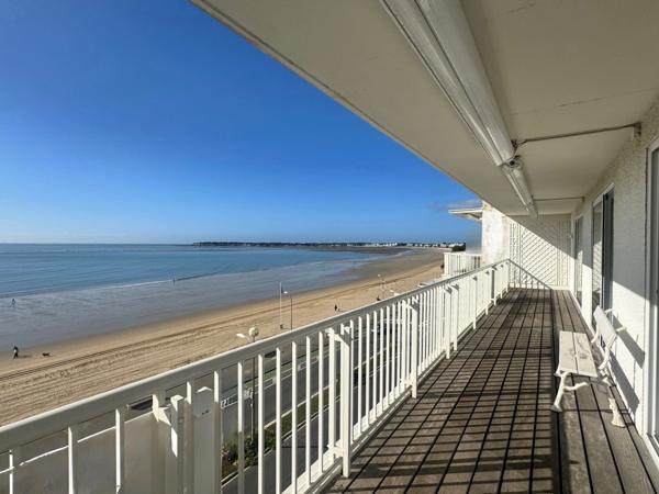 LA BAULE-HYPER CENTRE-FACE MER-APPARTEMENT DE 108M2-TERRASSE ET BALCON+ STUDETTE DE 8M²
