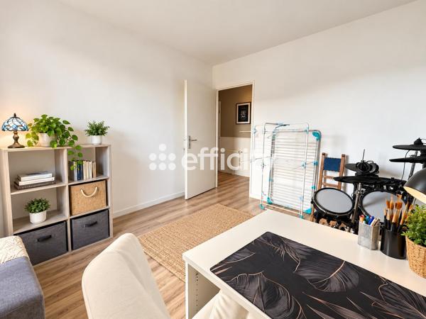 Appartement
         3 pièces
        - 63 m² Exclusivité 195 000 € *