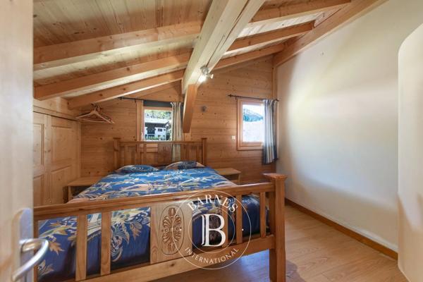 Morzine, Chalet 9 Chambres -  240 m² à vendre