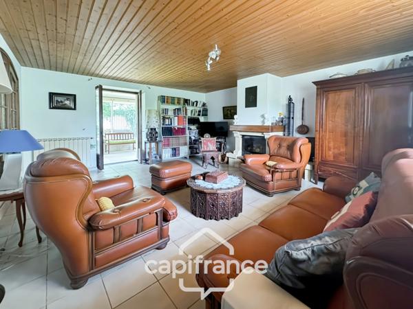 Maison à vendre 8 pièces ALBON (26)