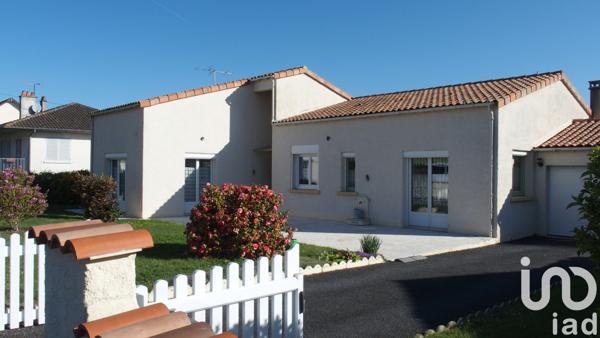 Maison à vendre 4 pièces 119 m² Valence-en-Poitou