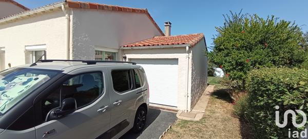 Maison à vendre 4 pièces 119 m² Valence-en-Poitou