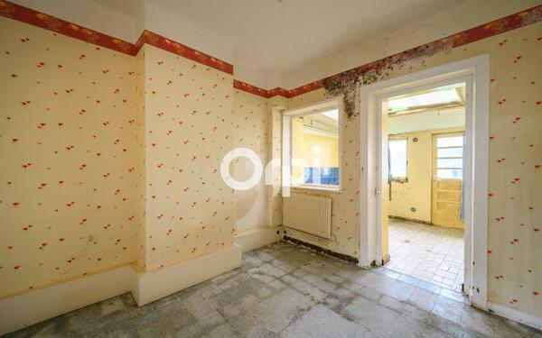 Maison à vendre    11 pièces •  Maubeuge