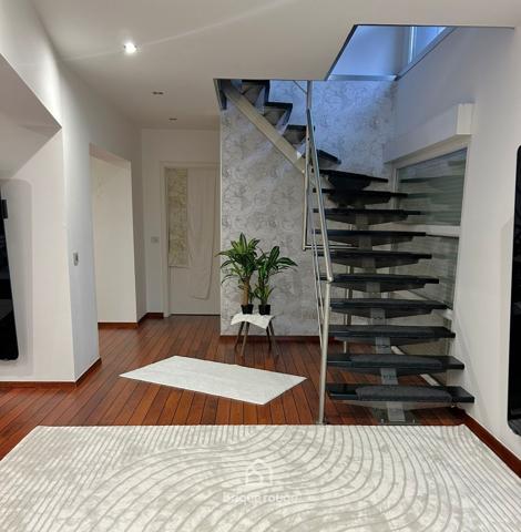 Maison individuelle contemporaine(loft) sur Fâches