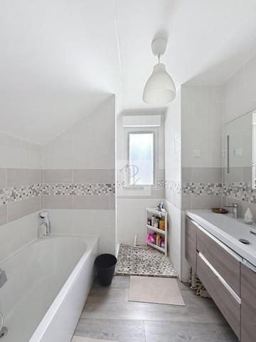 Vente / Maison à Fontaine-sous-Préaux (76160)