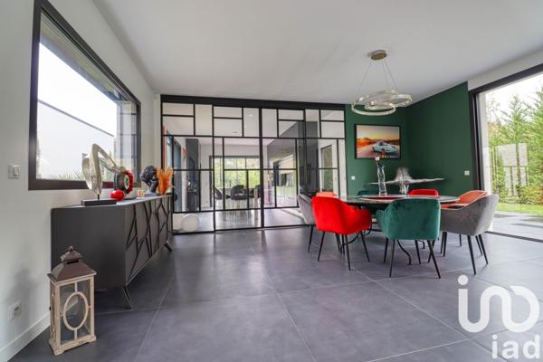 Maison à vendre 7 pièces 300 m² Lamorlaye